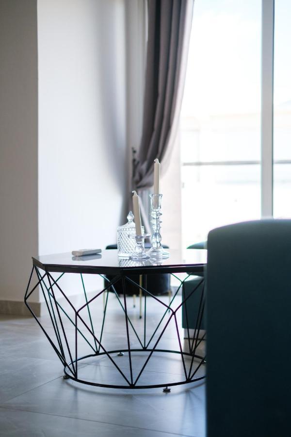 Royal Stay Luxury Homes Paphos Szoba fotó