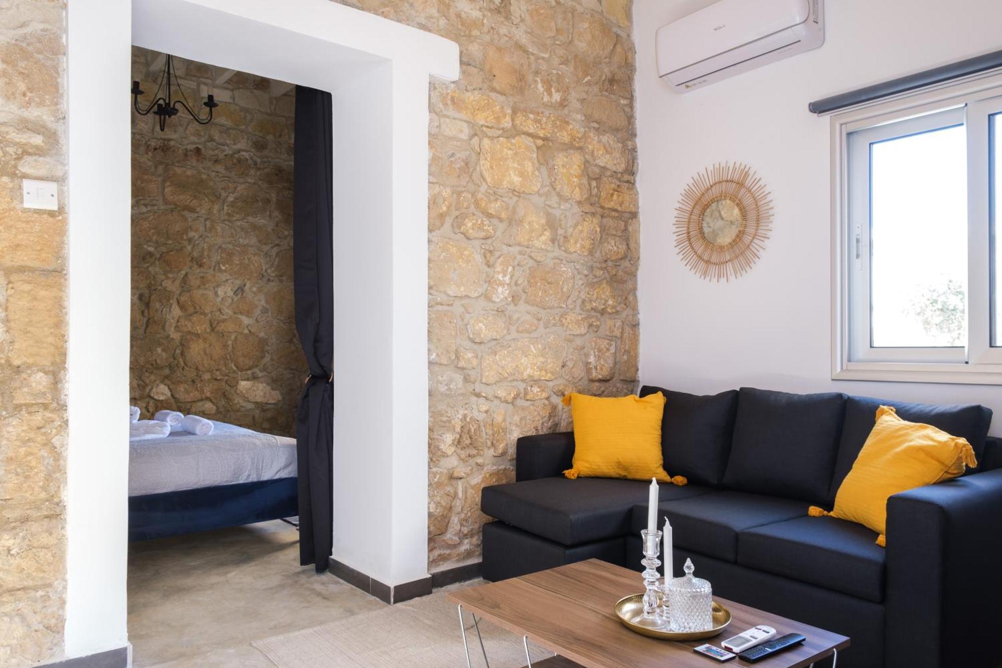 Royal Stay Luxury Homes Paphos Szoba fotó