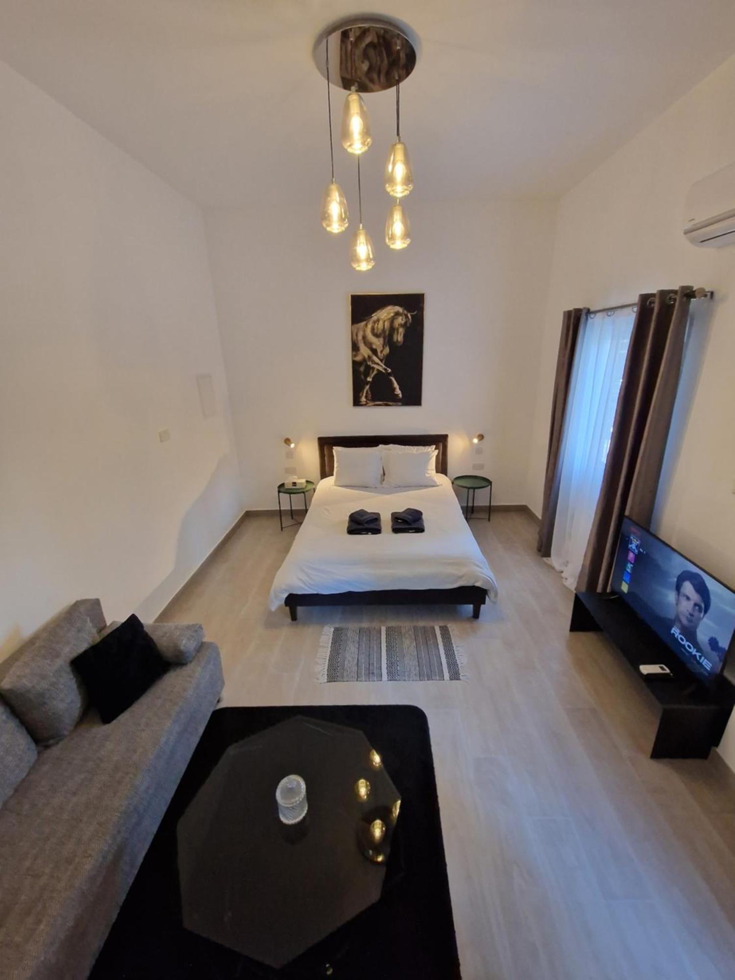 Royal Stay Luxury Homes Paphos Szoba fotó